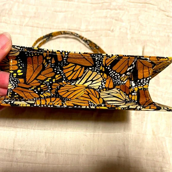 Pineda Covalin Butterfly Print Women's Bag - Picture 6 of 13